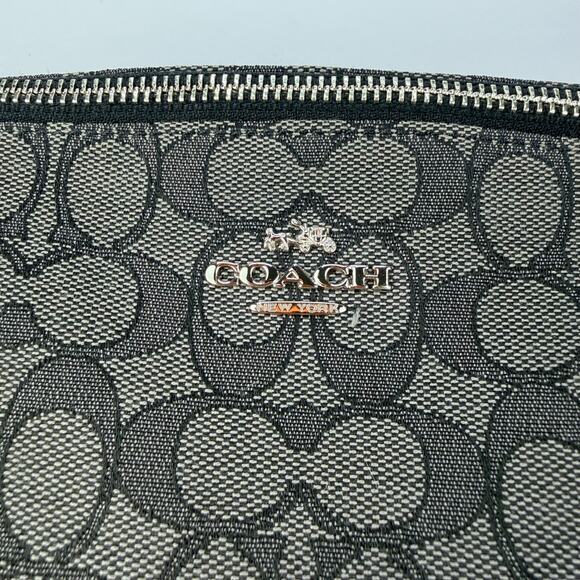 EUC Coach Kelsey Large Zip Signature Canvas Black/Grey Silver Satchel Purse - Picture 6 of 12